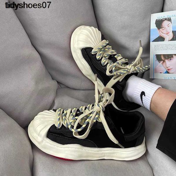 mihara yasuhiro fashion classics dissolved shoes ins niche design thick soled men's shoes casual black red sports shoes men's fash
mihara yasuhiro fashion classics dissolved shoes ins niche design thick soled men's shoes casual black red sports shoes men's fash