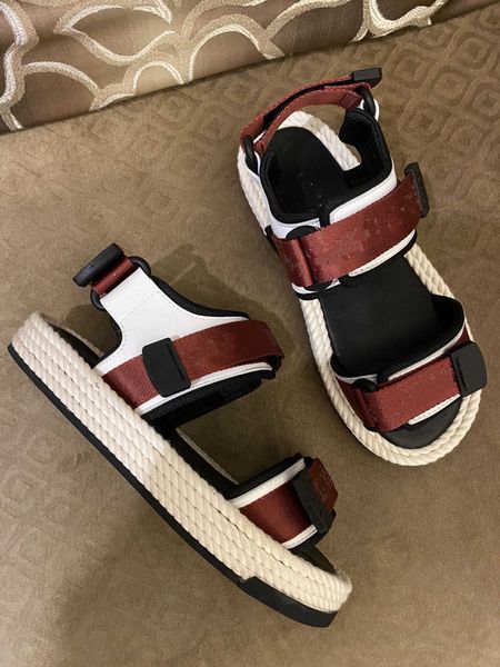 basketball shoes slipper men luxurys sandals women fashion flat slides flip flops paris summer beach embroidered leather slippers
basketball shoes slipper men luxurys sandals women fashion flat slides flip flops paris summer beach embroidered leather slippers