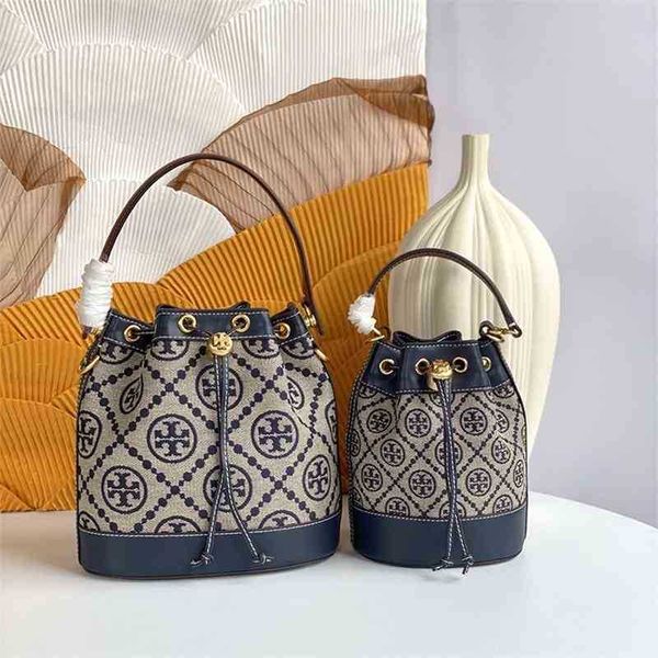 handbags torys female burchs designer 2022 bag versatile jacquard bucket drawstring portable one shoulder crossbody
handbags torys female burchs designer 2022 bag versatile jacquard bucket drawstring portable one shoulder crossbody