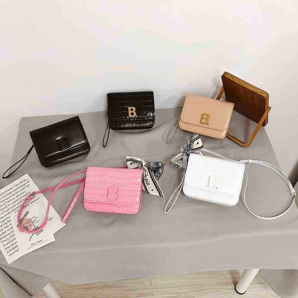 designer balencaigass trendy bags leather high version crocodile pattern home button beancurd bag women's small square summer 2022
designer balencaigass trendy bags leather high version crocodile pattern home button beancurd bag women's small square summer 2022