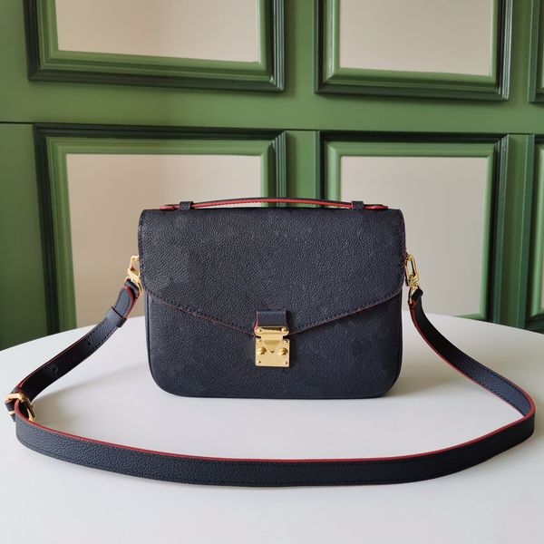 genuine leather women luxurys designers shoulder bags real leather handbags messenger crossbody totes walle
genuine leather women luxurys designers shoulder bags real leather handbags messenger crossbody totes walle