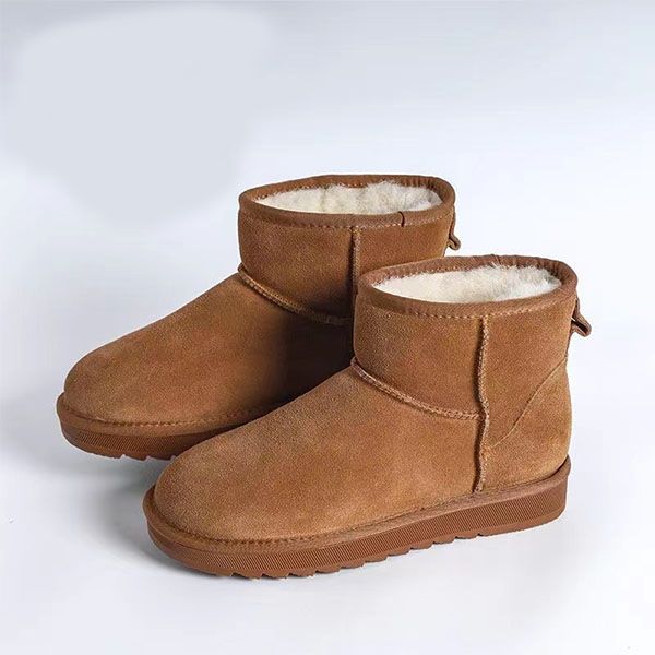 2022 classic mini leather wool snow boots non slip warm plush mini short shoes, Black
2022 classic mini leather wool snow boots non slip warm plush mini short shoes, Black