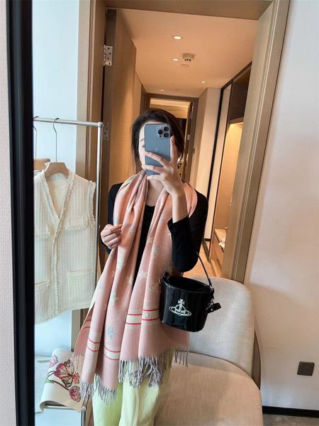 2022 fashion luxury design cashmere scarf men's and women's same brand letter scarf large shawl warm thickened wool, Blue;gray
2022 fashion luxury design cashmere scarf men's and women's same brand letter scarf large shawl warm thickened wool, Blue;gray