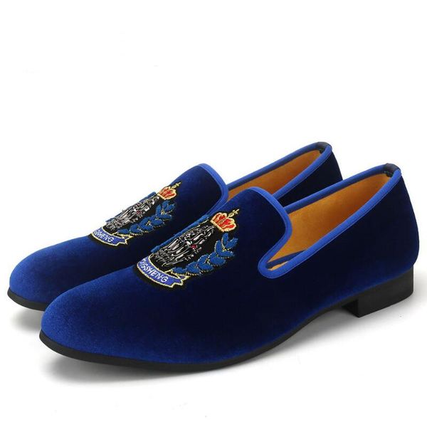 new style men blue velvet shoes embroidery crown fashion party and banquet male dress shoes zapatillas hombre a6, Black
new style men blue velvet shoes embroidery crown fashion party and banquet male dress shoes zapatillas hombre a6, Black