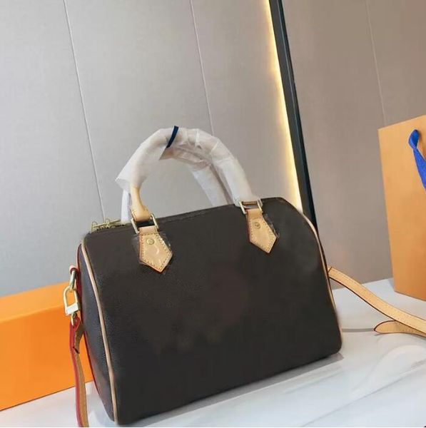 with strap women famous canvas real leather handbags designer shoulder bag 40390 40391 40392
with strap women famous canvas real leather handbags designer shoulder bag 40390 40391 40392