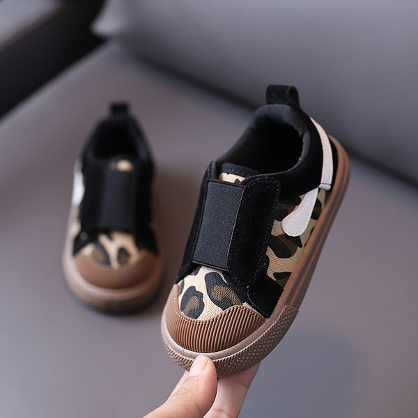 sneakers spring children's shoes girls canvas shoes soft sole boys single shoes 221007, Black;red
sneakers spring children's shoes girls canvas shoes soft sole boys single shoes 221007, Black;red