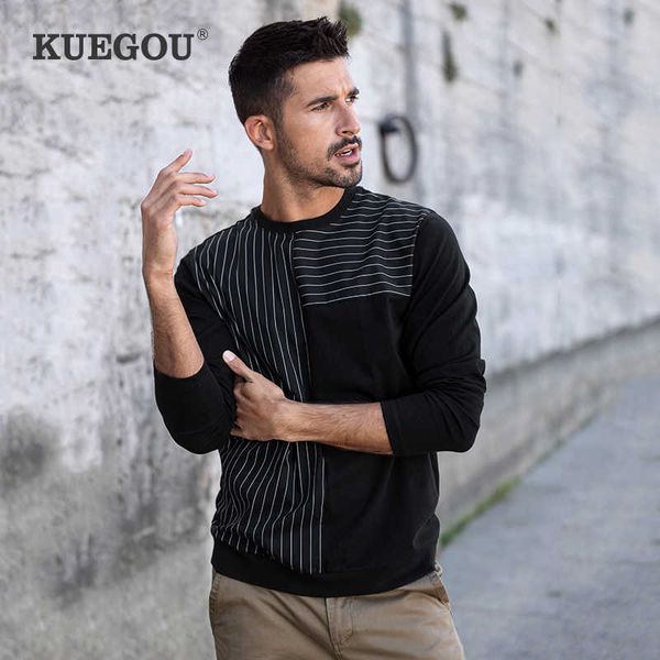 men's t-shirts kuegou 2022 spring cotton striped black t shirt men slim tshirt brand long sleeve t-shirt male wear plus size tee 60048, White;black
men's t-shirts kuegou 2022 spring cotton striped black t shirt men slim tshirt brand long sleeve t-shirt male wear plus size tee 60048, White;black