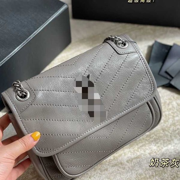 designer luxury women the tote bag fashion versatile handbags shoulder crossbody bags purse tories totes large capacity saddle wallets 7a fi
designer luxury women the tote bag fashion versatile handbags shoulder crossbody bags purse tories totes large capacity saddle wallets 7a fi