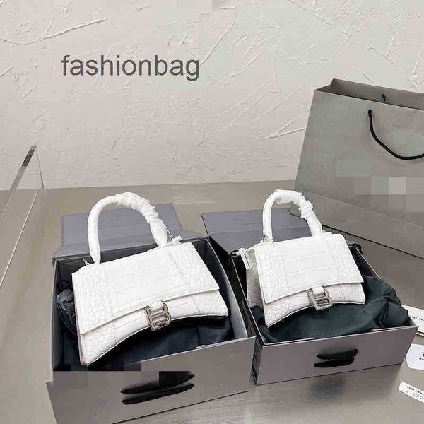 balencaigass bags designer bag purses handbags luxury b-shaped hourglass crocodile leather pattern paris one shoulder messenger u66d
balencaigass bags designer bag purses handbags luxury b-shaped hourglass crocodile leather pattern paris one shoulder messenger u66d