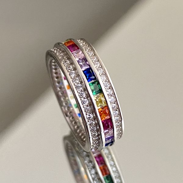 designer s925 sterling silver band rings for women and men rainbow zircon rings light luxury hip hop design exquisite high cool fashion pers
designer s925 sterling silver band rings for women and men rainbow zircon rings light luxury hip hop design exquisite high cool fashion pers