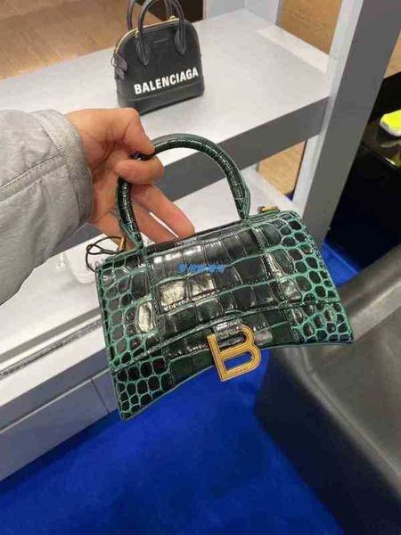 balenciga hourglass bags luxury italy designer handbag women's alligator xs one shoulder qe1b
balenciga hourglass bags luxury italy designer handbag women's alligator xs one shoulder qe1b
