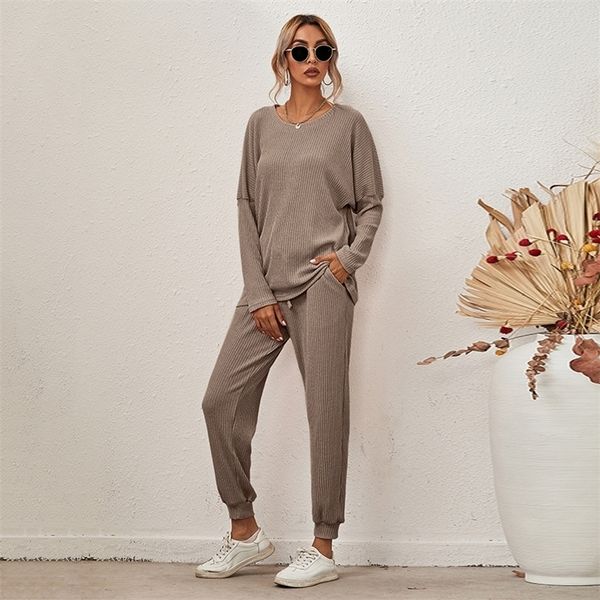 women's sleepwear fashion casual solid women thread knitting 2 piece set long trousers suit autumn winter pullover leisure homewear 22, Black;red
women's sleepwear fashion casual solid women thread knitting 2 piece set long trousers suit autumn winter pullover leisure homewear 22, Black;red