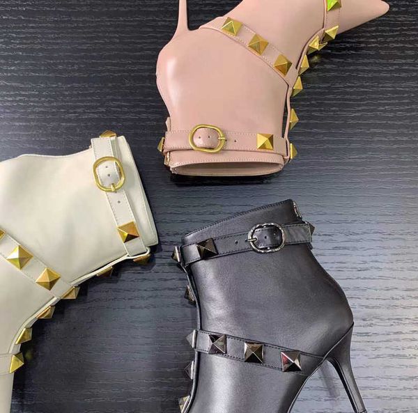 elegant winter women metal button decoration ankle boots pointed toe boot high heels black heel zipper calf leather lady booty luxury
elegant winter women metal button decoration ankle boots pointed toe boot high heels black heel zipper calf leather lady booty luxury