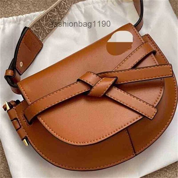 2023 designer handbags bag bags bag loews includes color matching saddle napa leather size single shoulder messenger women's net red
2023 designer handbags bag bags bag loews includes color matching saddle napa leather size single shoulder messenger women's net red