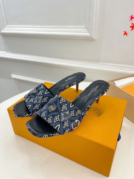 womens slipper laser summer sandals beach slides popular slippers ladies sandali bathroom candy color jelly shoes classic fluorescence print, Black
womens slipper laser summer sandals beach slides popular slippers ladies sandali bathroom candy color jelly shoes classic fluorescence print, Black
