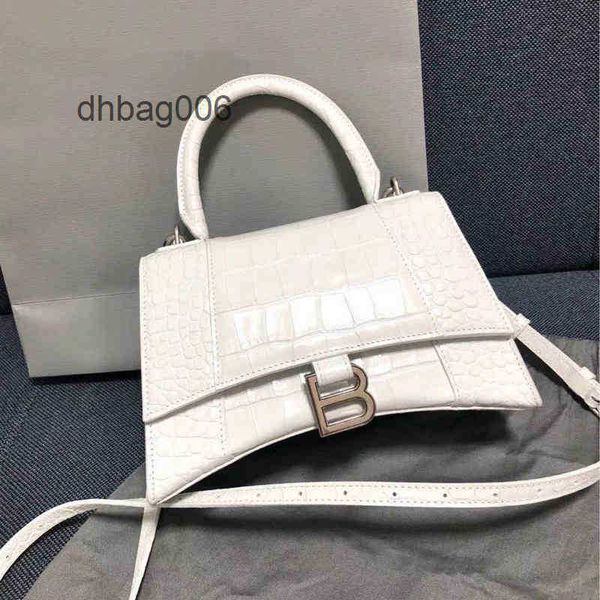 trend balenciga bag bags designer fashion b home letter buckle 2022 crocodile hourglass bag mini cowhide one shoulder messenger
trend balenciga bag bags designer fashion b home letter buckle 2022 crocodile hourglass bag mini cowhide one shoulder messenger
