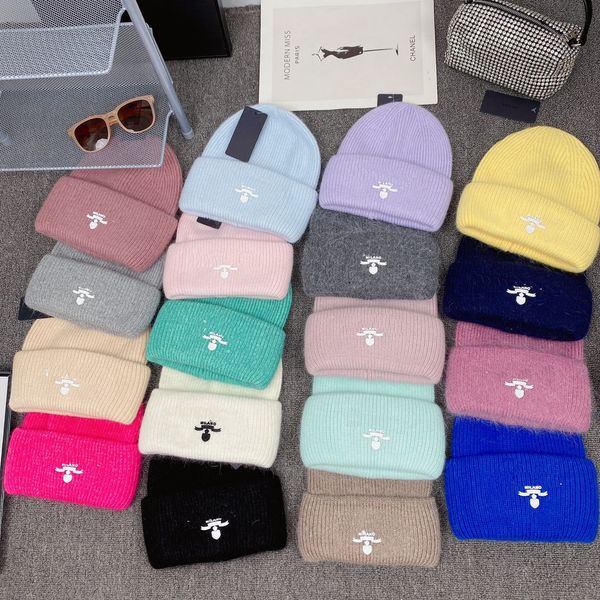 wholesale designer beanie hat quality fashion cashmere knitted cap men women snapback caps mask fitted classic winter casual outdoor fashion, Blue;gray
wholesale designer beanie hat quality fashion cashmere knitted cap men women snapback caps mask fitted classic winter casual outdoor fashion, Blue;gray