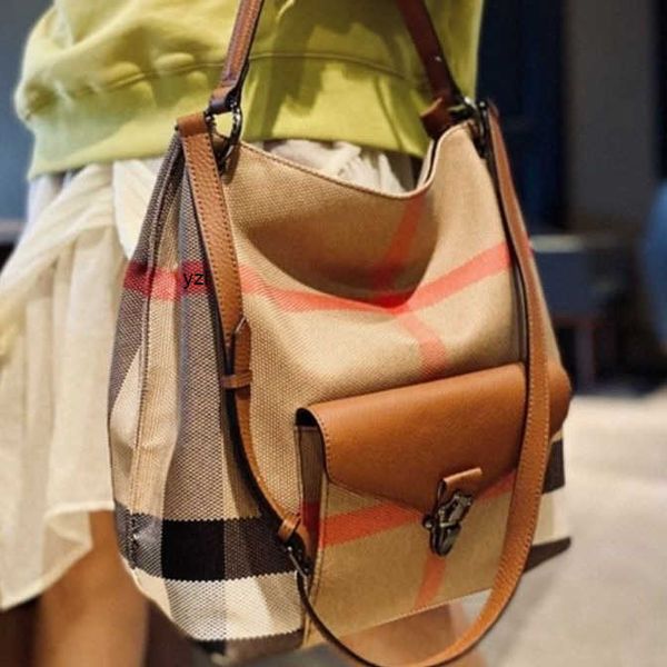 designer luxury burbrerity bags for women brown crossbody handbags vintage burbrery leather wallet paris plaid the totes bag 9261
designer luxury burbrerity bags for women brown crossbody handbags vintage burbrery leather wallet paris plaid the totes bag 9261