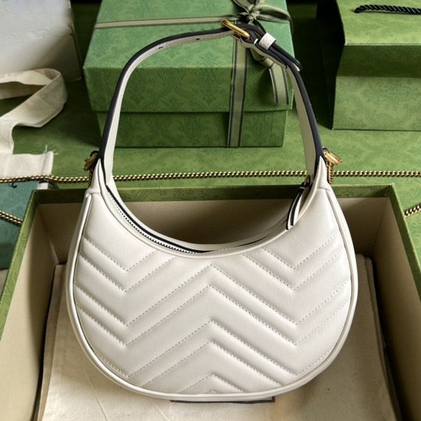 7a r bags handbag chain bag one shoulder messenger underarm bag 699514 fashion classic women's genuine leather bag wave pattern luxury
7a r bags handbag chain bag one shoulder messenger underarm bag 699514 fashion classic women's genuine leather bag wave pattern luxury