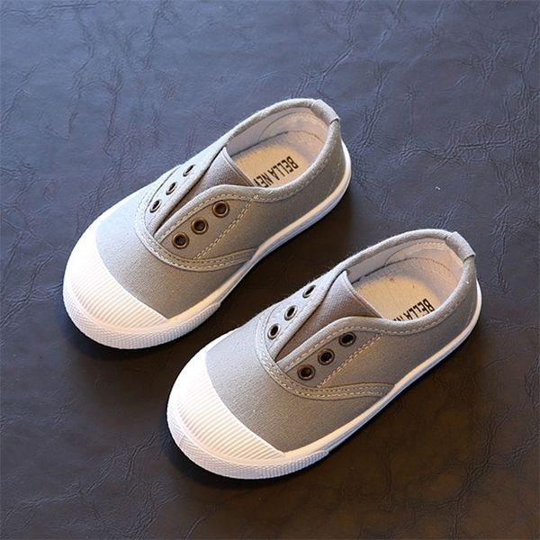 sneakers spring summer kids shoes for boys girls insole 13518cm candy color children casual canvas sneakers soft fashion shoes 221007, Black;red
sneakers spring summer kids shoes for boys girls insole 13518cm candy color children casual canvas sneakers soft fashion shoes 221007, Black;red