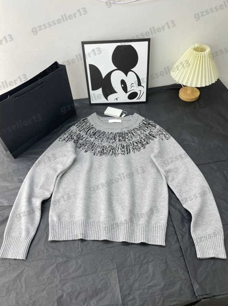 womens sweater classic letter logo webbing jacquard pattern sweaters vintage elegant round neck knit sweater designer women clothing 0912, White;black
womens sweater classic letter logo webbing jacquard pattern sweaters vintage elegant round neck knit sweater designer women clothing 0912, White;black