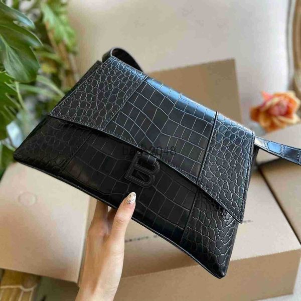 evening bags balencaigass designer 2022 bag female alligator hourglass handbag sen series fashion brand luxury handbags
evening bags balencaigass designer 2022 bag female alligator hourglass handbag sen series fashion brand luxury handbags