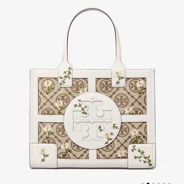 burchs tote handbags designer torys bag 2022 large capacity color matching shopping one women's embroidered mommy shoulder crossbody
burchs tote handbags designer torys bag 2022 large capacity color matching shopping one women's embroidered mommy shoulder crossbody