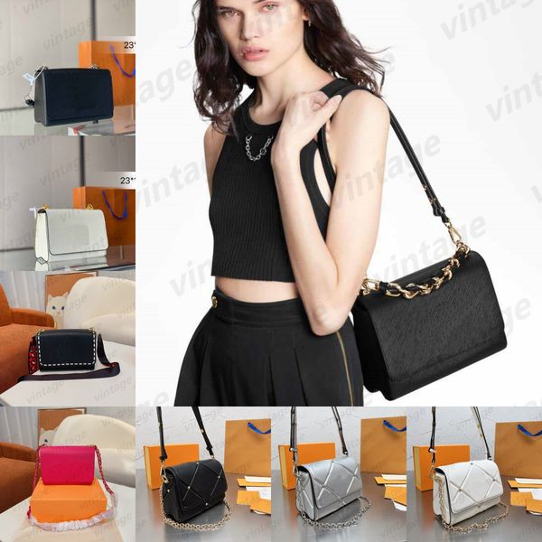 designer italy twist mm bag water epi nappa tote women fornasetti luxury metallic twist-lock saling handbag wave chain cross body shoulder p
designer italy twist mm bag water epi nappa tote women fornasetti luxury metallic twist-lock saling handbag wave chain cross body shoulder p