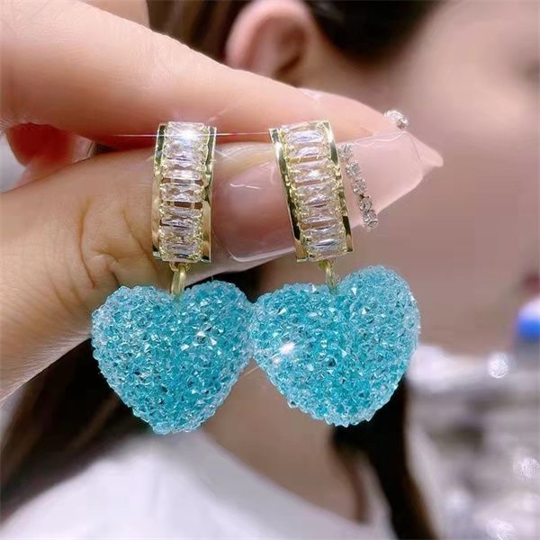 2022 new fashion heart shape dangle chandelier women's cute sweet crystal jewelry girl gift ac255, Silver
2022 new fashion heart shape dangle chandelier women's cute sweet crystal jewelry girl gift ac255, Silver