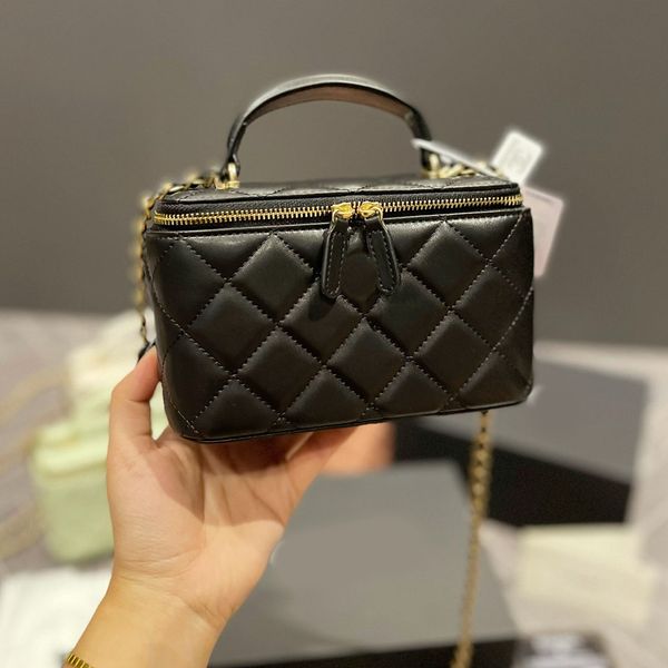 shoulder bags fashion womens crossbody c quality high luxurys designers handbags ladies classic chain cosmetic box bag purse 2022 wallets to
shoulder bags fashion womens crossbody c quality high luxurys designers handbags ladies classic chain cosmetic box bag purse 2022 wallets to