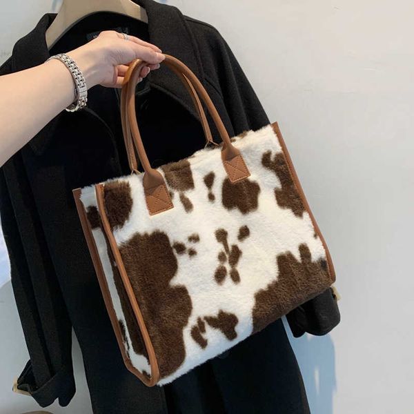shoulder bags fashion cow pattern plush women handbags retro leopard large tote casual faux fur big shopper purses warm winter bag 221008 11
shoulder bags fashion cow pattern plush women handbags retro leopard large tote casual faux fur big shopper purses warm winter bag 221008 11