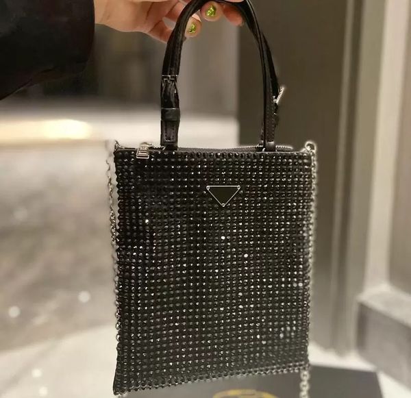 designer fully-jewelled mini shopping bag fashion chain evening bag luxury custom flashing lady elegance zipper design handbag messenger bag
designer fully-jewelled mini shopping bag fashion chain evening bag luxury custom flashing lady elegance zipper design handbag messenger bag