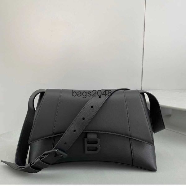 evening bags balencaigass designer fashion versatile popular soft leather hourglass bag b-word single shoulder messenger handbags
evening bags balencaigass designer fashion versatile popular soft leather hourglass bag b-word single shoulder messenger handbags