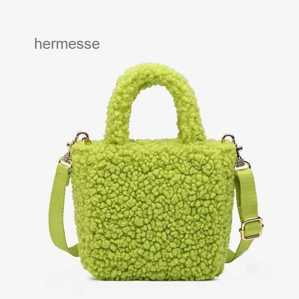 evening bags autumn winter ugg designer 2022 new lamb wool teddy bag female star fashion handheld one shoulder crossbody small square handba
evening bags autumn winter ugg designer 2022 new lamb wool teddy bag female star fashion handheld one shoulder crossbody small square handba
