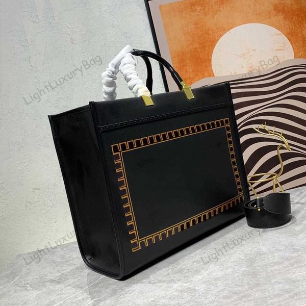 tote bag brand designer leather retro wallet quality crossbody for women classic famous high capacity shopping purses 220315
tote bag brand designer leather retro wallet quality crossbody for women classic famous high capacity shopping purses 220315