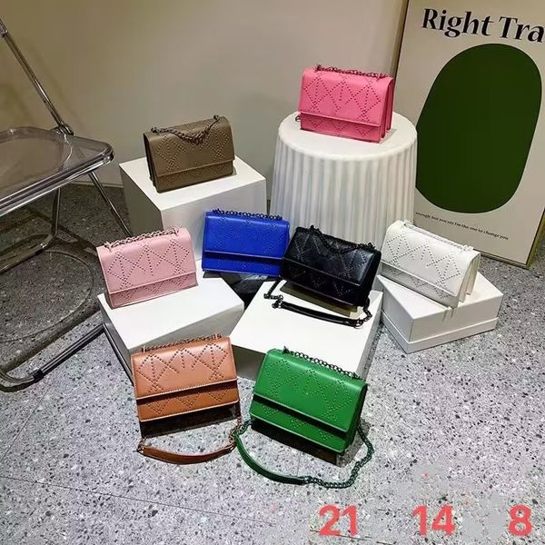 luxury old kids diamond handbags lady style letter chain messenger bags big girls single shoulder princess bags a9144, Black
luxury old kids diamond handbags lady style letter chain messenger bags big girls single shoulder princess bags a9144, Black
