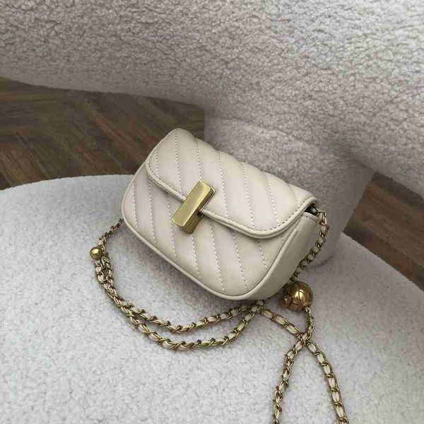 shoulder bags xiaoxiangfeng lingge chain women's new autumn 2021 transfer beads versatile simple one shoulder msenger bag waist bag
shoulder bags xiaoxiangfeng lingge chain women's new autumn 2021 transfer beads versatile simple one shoulder msenger bag waist bag