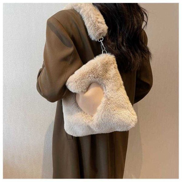 shoulder bags cute fluffy women lovely heart soft plush lady handbags luxury faux fur crossbody bag small tote winter purse 2022 221008
shoulder bags cute fluffy women lovely heart soft plush lady handbags luxury faux fur crossbody bag small tote winter purse 2022 221008