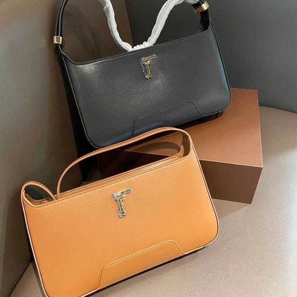 underarm bags female tb designer shoulder bag leather solid color handbag burb fashion simple tote wallet black brown
underarm bags female tb designer shoulder bag leather solid color handbag burb fashion simple tote wallet black brown
