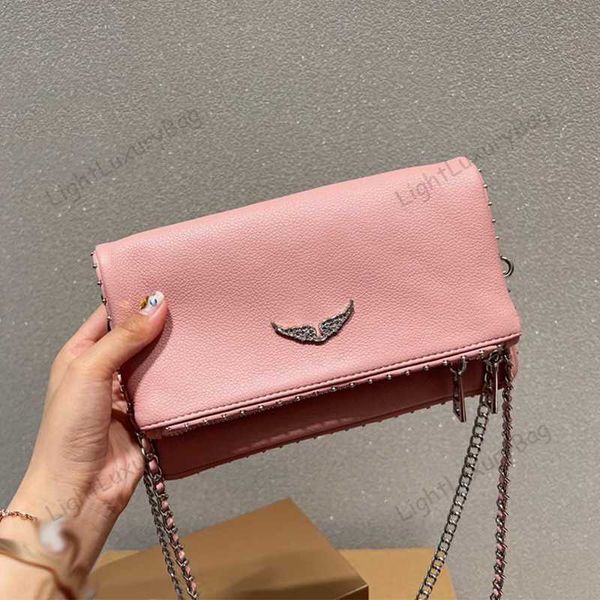 fashion chain shoulder bag designer leather flap square wallet temperament crossbody for women classic famous brand shopping purses 220209
fashion chain shoulder bag designer leather flap square wallet temperament crossbody for women classic famous brand shopping purses 220209