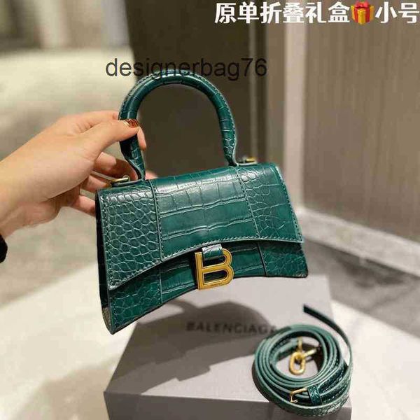 handbags bags 2022 designer designer bags hourglass graffiti mini xs fashion leather single shoulder messenger women's balencalgas
handbags bags 2022 designer designer bags hourglass graffiti mini xs fashion leather single shoulder messenger women's balencalgas