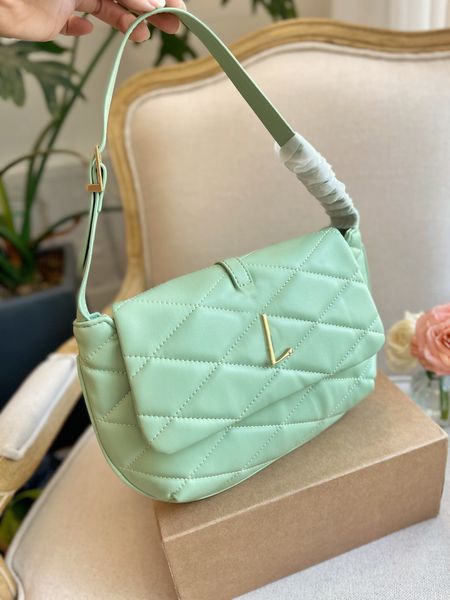 women's underarm bag luxury brand classic design same handbag for female stars cowhide multicolor ladies clutch 27cm with box
women's underarm bag luxury brand classic design same handbag for female stars cowhide multicolor ladies clutch 27cm with box