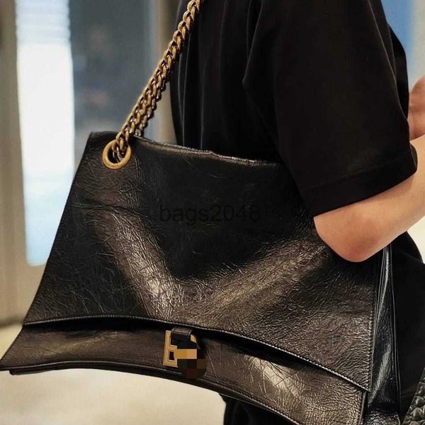 evening bags balencaigass designer 2022 autumn winter hourglass motorcycle bag large capacity fashion chain handbags leather buckle shoulder
evening bags balencaigass designer 2022 autumn winter hourglass motorcycle bag large capacity fashion chain handbags leather buckle shoulder