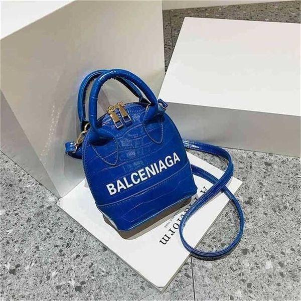 60% off 2023 designer bag trend bags trendy bags shell women's one portable messenger pop cargo large capacity letter stone pattern
60% off 2023 designer bag trend bags trendy bags shell women's one portable messenger pop cargo large capacity letter stone pattern