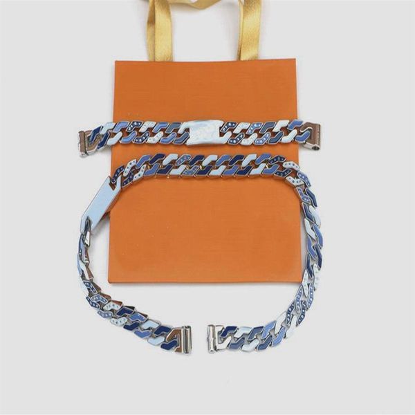 luxury designer bracelets cuff fashion jewelry men's hip hop silver metal enamel carving v initials thick cuban chain ring ne238j, White
luxury designer bracelets cuff fashion jewelry men's hip hop silver metal enamel carving v initials thick cuban chain ring ne238j, White