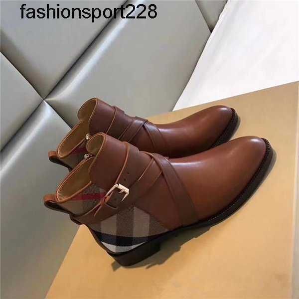 designer woman ankle boots botas luxury mujer trainers casual shoes martin buckle black leather low heels soft factory direct sales fashion
designer woman ankle boots botas luxury mujer trainers casual shoes martin buckle black leather low heels soft factory direct sales fashion