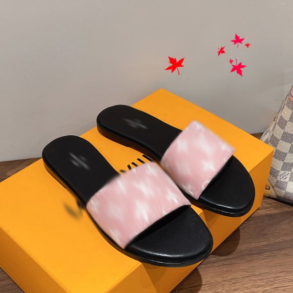 2023 designers italy women slippers lady flat flip flops summer outdoor beach leather slide sandals classical slipper -m017, Black
2023 designers italy women slippers lady flat flip flops summer outdoor beach leather slide sandals classical slipper -m017, Black