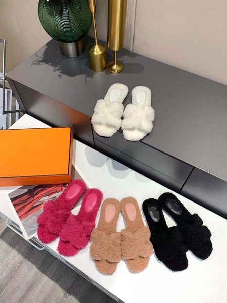 2022 new hair hair slippers fur one flat bottom casual wool autumn women's sandals wear, Black
2022 new hair hair slippers fur one flat bottom casual wool autumn women's sandals wear, Black