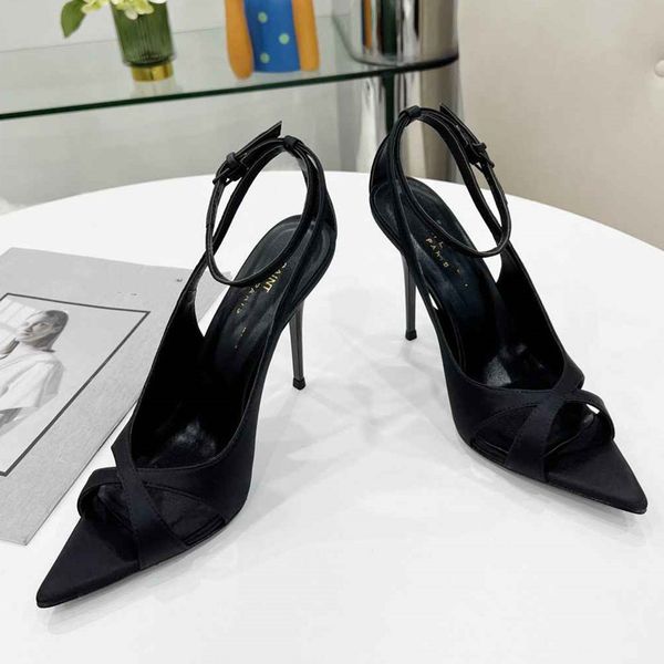 yslity 2023 fashion yslity designer sandals leather shoes mid -high heels fim, Black
yslity 2023 fashion yslity designer sandals leather shoes mid -high heels fim, Black