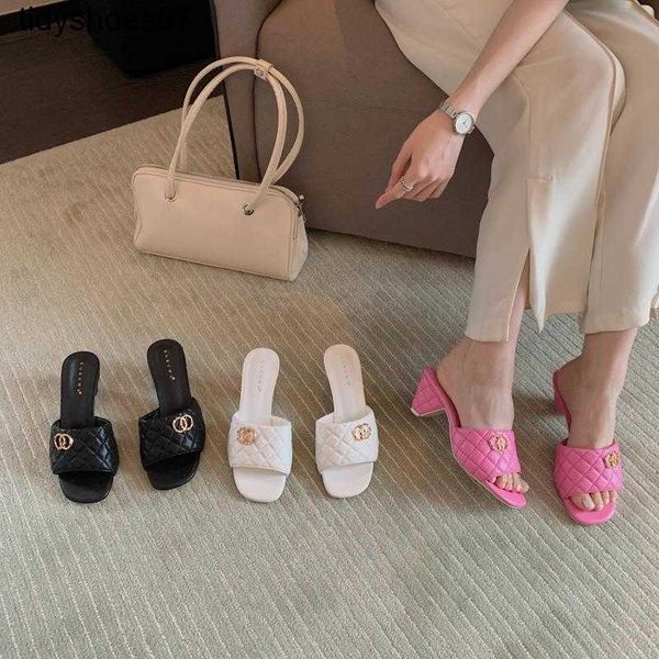 it sells well in america square head one word open toe spring and summer 2022 empty thick heel sandals muller high heels slippers women', Black
it sells well in america square head one word open toe spring and summer 2022 empty thick heel sandals muller high heels slippers women', Black